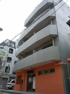 ロールス立花【3階】の外観