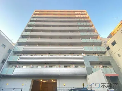 ルクレ難波【3階】の外観