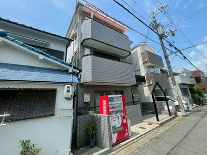 ローレルハイツ【1階】の外観