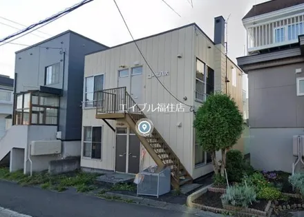 コーポ八大【2階】の外観