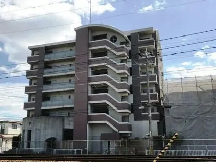 ラディウス武庫之荘【2階】の外観