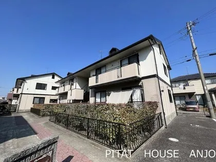 カサベルデ 1棟の画像