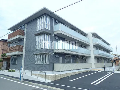 クリスタルヒルズの画像