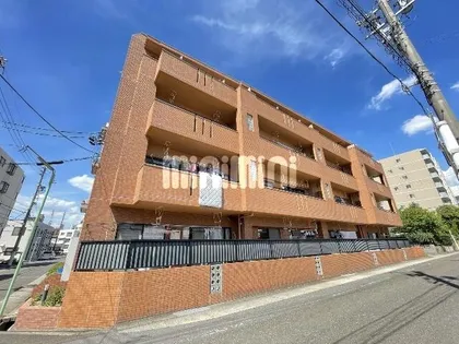 ピュア中平【3階】の外観