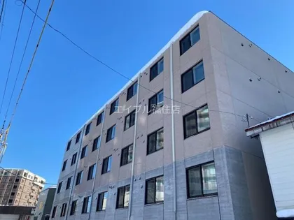 レブニーズ ザ・レジデンス 月寒中央【3階】の外観