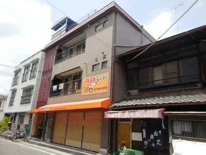 第二銀栄マンション【3階】の外観