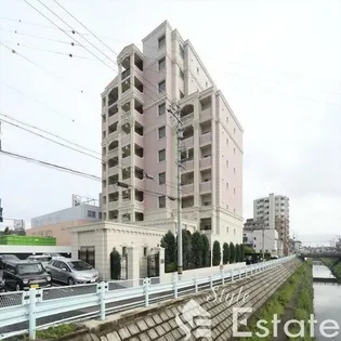 ANGELINA【6階】の外観