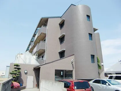 ハウス謙吉の画像