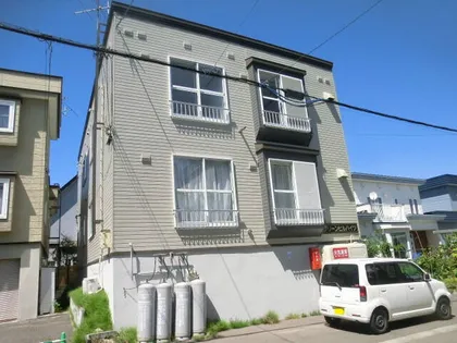 グリーンヒルハイツ【2階】の外観