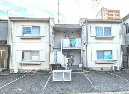 エステイト桐原【1階】の外観