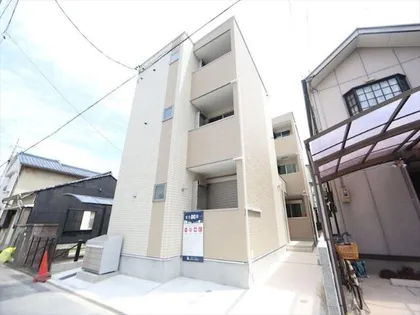 REGALEST三番町【1階】の外観