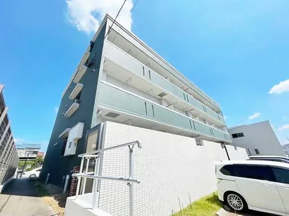 ロイヤルガーデン秋葉の画像