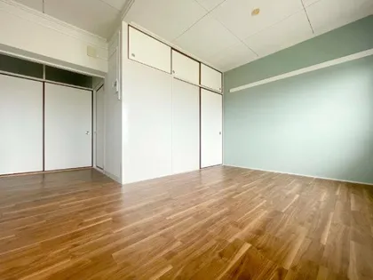 公社賃貸SMALIO 三原台【6-409号室】の居間