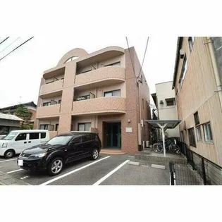 D’Artagnan ダルタニアン【1階】の外観