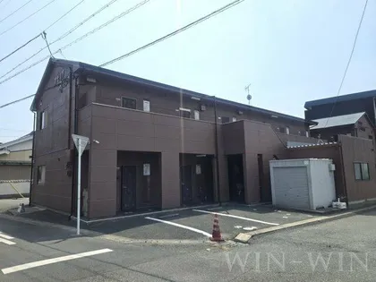 アゼリア HAGA A【2階】の外観