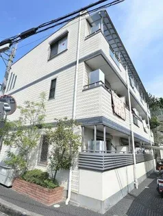 サンドレンスコート【1階】の外観