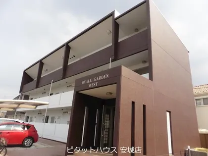 オヴァールガーデンW棟の画像