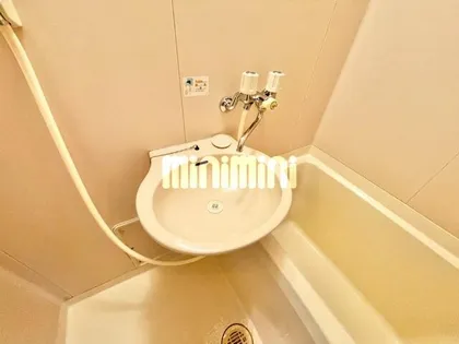 エクセレンス山中【3階】の内装