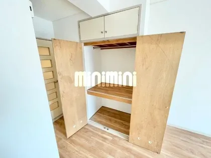 エクセレンス山中【3階】の内装