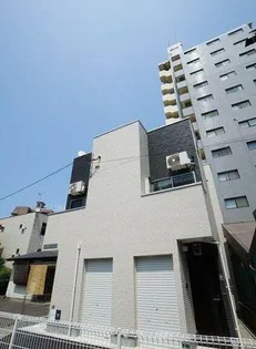 クワトロ・ヴィラ天神南【1階】の外観