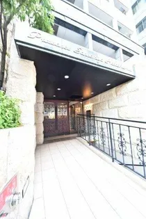 プレサンス三宮花時計前【4階】の外観