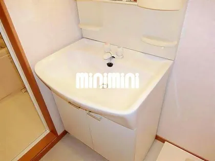 フォンテーヌ峯【2階】の内装