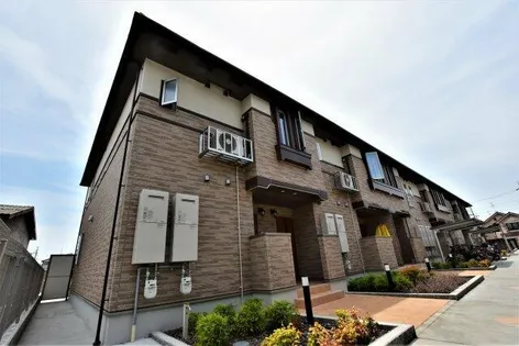 大阪府羽曳野市河原城【アパート】の外観