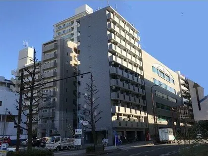 クレスト泉【7階】の外観