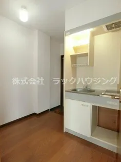 スターハウス【3階】の居間