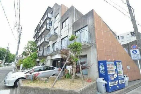 ノーサレンダー【3階】の外観