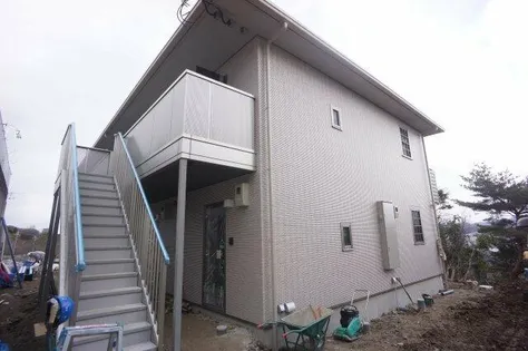 アンビシオン三田【2階】の外観