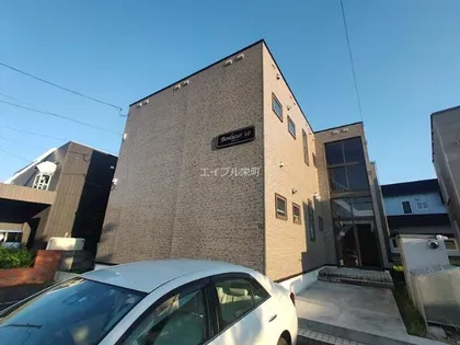 ボヌール10の画像