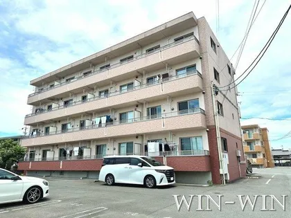 ボヌール【4階】の外観