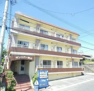 サンリバー葉山【1階】の外観