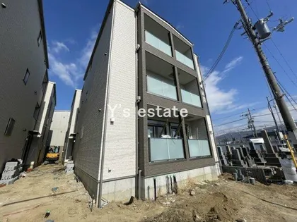 F ASECIA LANIの画像