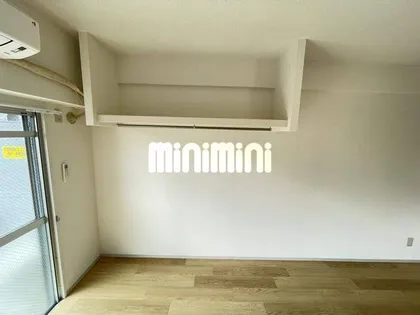 ダイコウビル【4階】の玄関