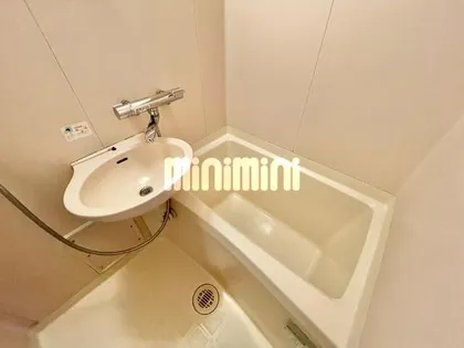 エクセレンス山中【2階】の風呂