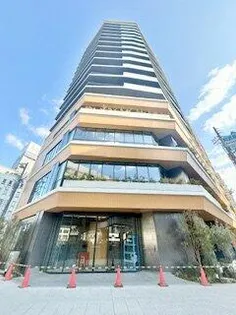 コンフォリア・リヴ本町WESTQ【8階】の外観