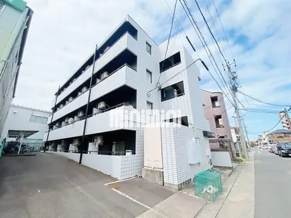 クレール本郷【2階】の外観