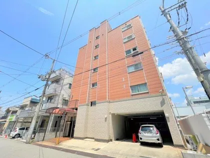 マンション山下【2階】の外観