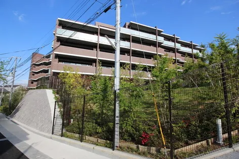 ライオンズ甲陽園グラングレイドの画像