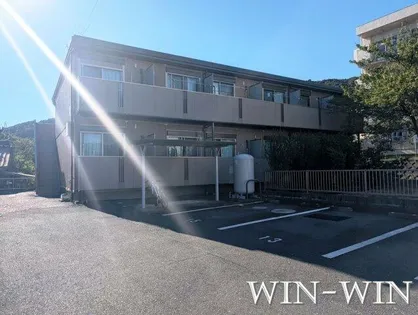 エミール大岩【2階】の外観