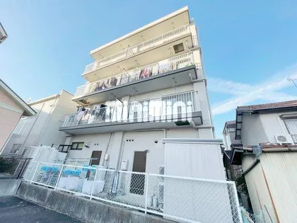 ハピネス知多【3階】の外観