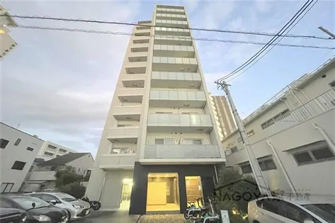 アビタシオン内山【12階】の外観