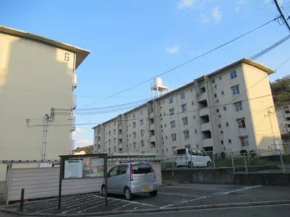 兵庫県公社 姫路青山5号棟の画像