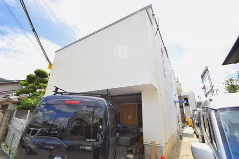 LUXE本町の画像
