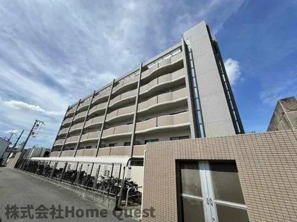 エクセレント・バーツ【3階】の外観