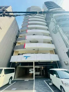 セレニテ堺筋本町プリエ【9階】の外観