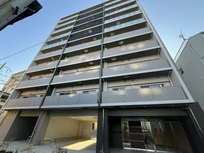 Alivis北梅田【10階】の外観