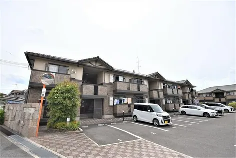 エストコリーヌI番館の画像